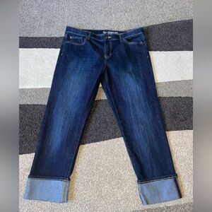 Gap Real Straight Cut Dark Wash Stretch Denim Women Jeans SZ 10/30